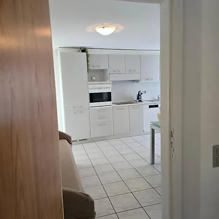 Depandance Garni Golf אסקונה