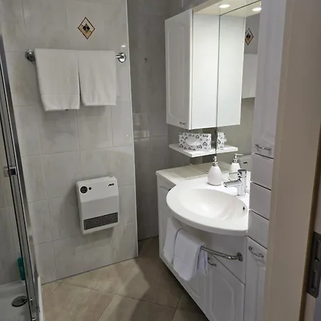 Lägenhet Depandance Garni Golf *