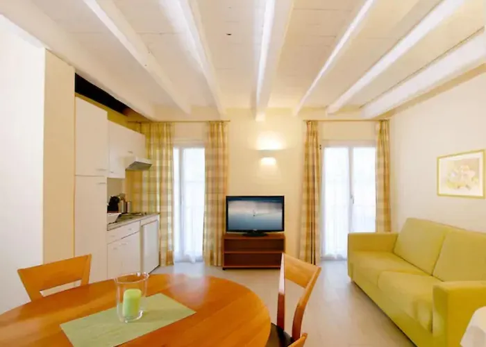 Depandance Garni Golf * Ασκόνα