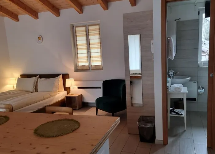 Depandance Garni Golf Διαμέρισμα Ασκόνα