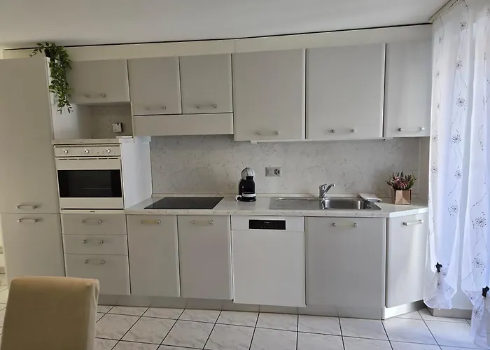 Depandance Garni Golf * Ασκόνα