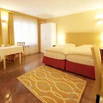 Apartment Depandance Garni Golf